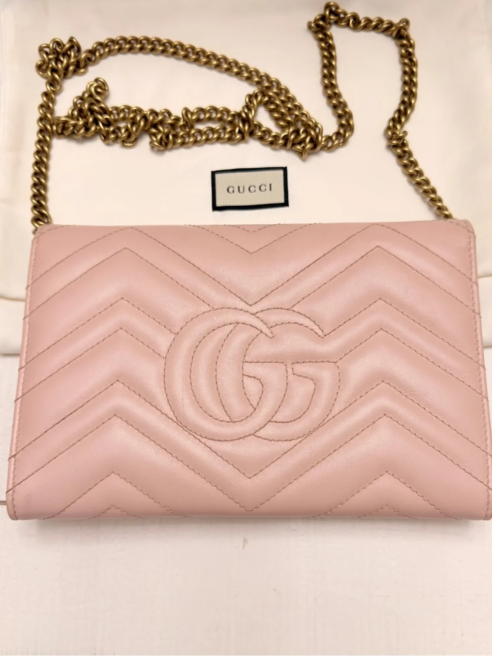 Gucci marmont pink